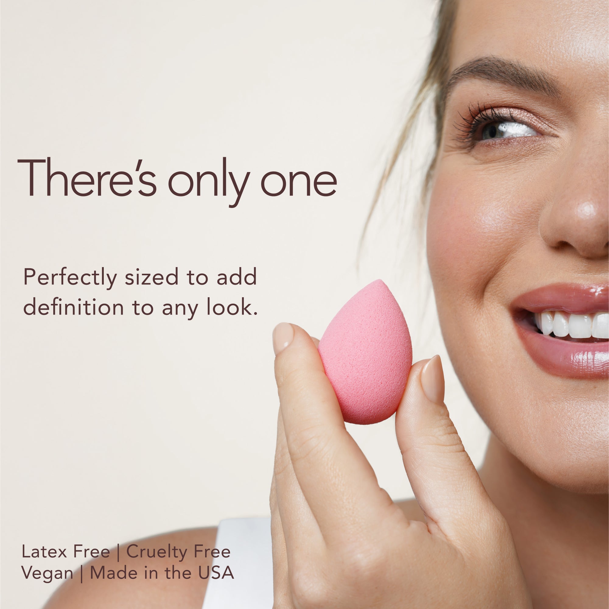 Beautyblusher Cheeky Mid-Sized Makeup Sponge view 2