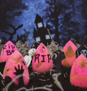 5 Tips for Easy Halloween Face Makeup using your Beautyblender Faves