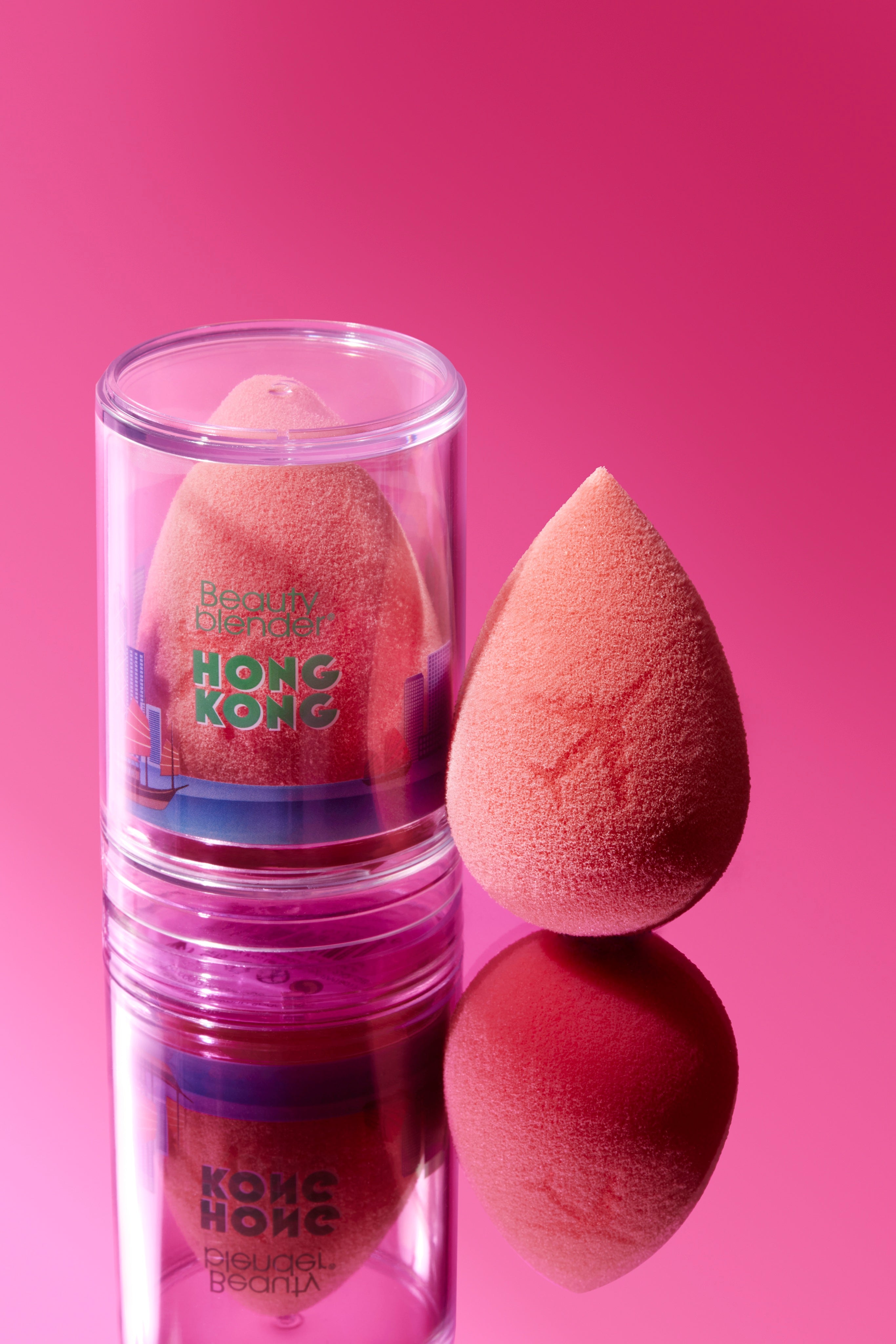 Beautyblender® Hong Kong Makeup Sponge 6